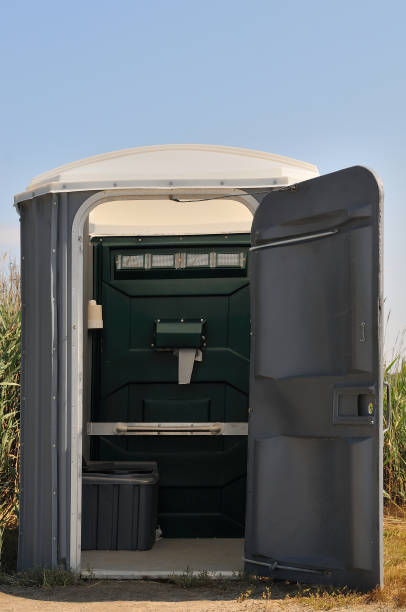 Porta potty rental for outdoor events in Barrett, TX